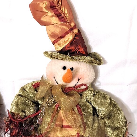 Creative Co-Op Shelf Sitter Snowman green/burgundy chic Christmas holiday decor - Picture 3 of 8
